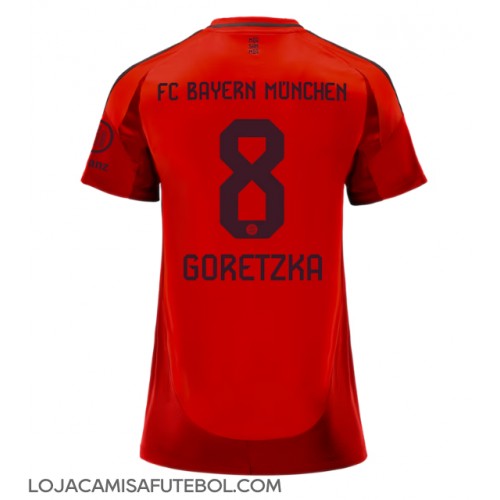 Camisa de Futebol Bayern Munich Leon Goretzka #8 Equipamento Principal Mulheres 2024-25 Manga Curta